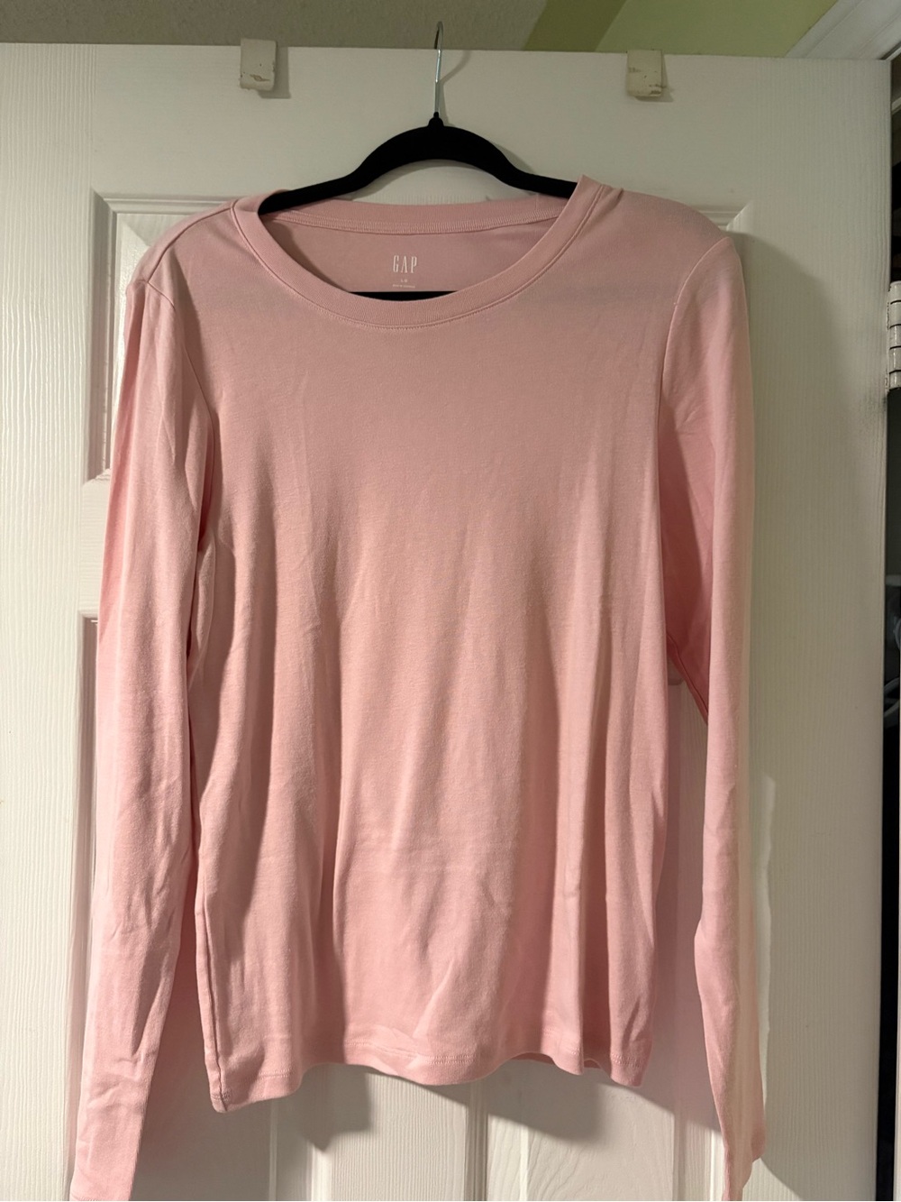 GAP Long Sleeve Crewneck Tee - Pale Pink